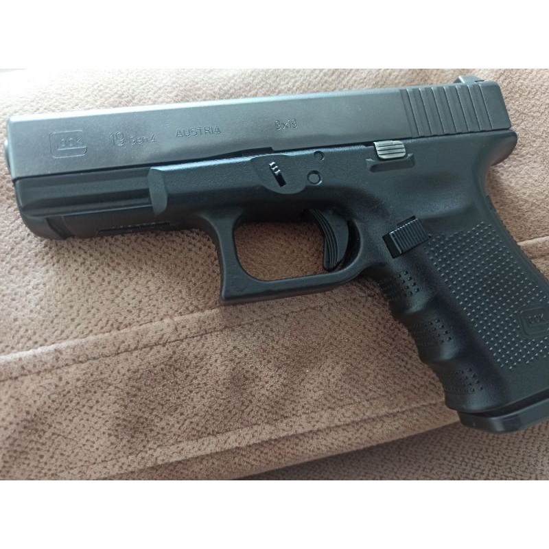 İlk sahibinden Glock 19 gen 4