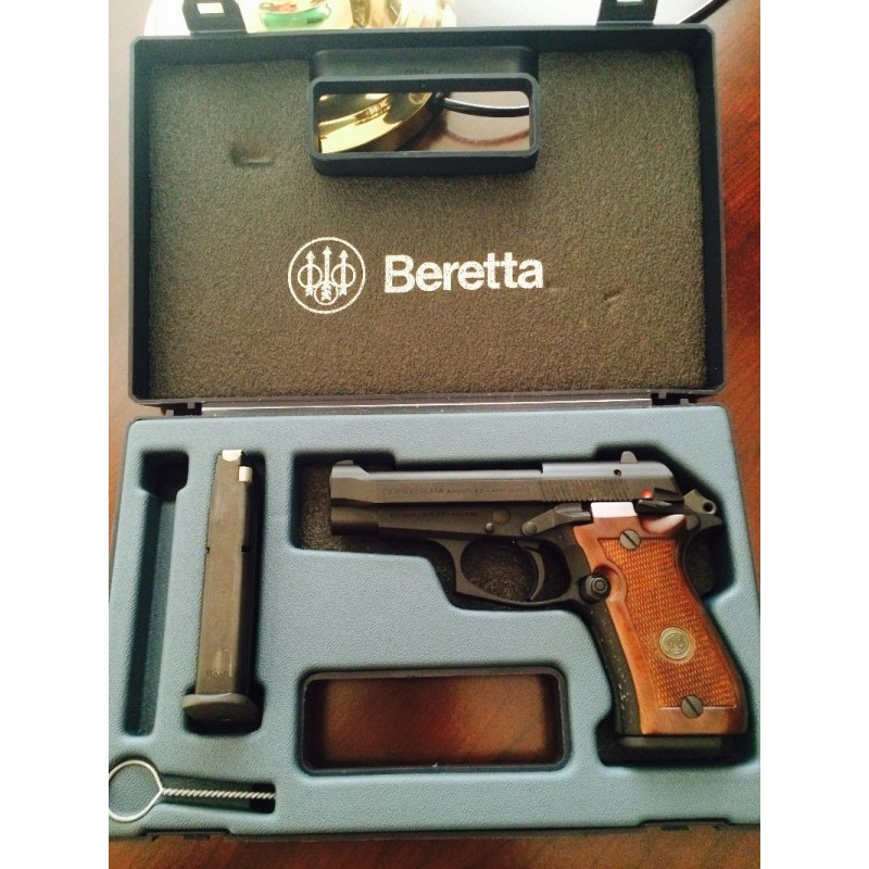 Beretta 7.65 F81. Hiç kullanılmamış.