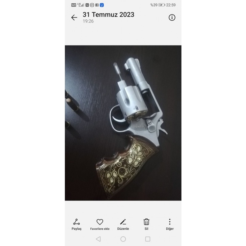 Satılık smıth wesson 9.65 38.cal taşıma ruhsatlı silah