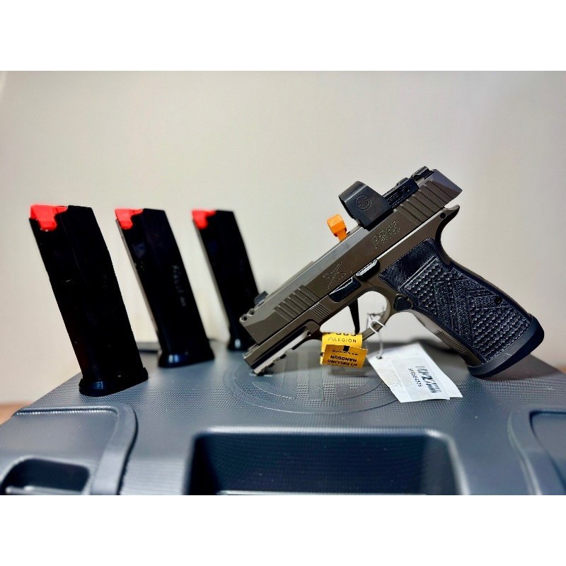 Sig Sauer P365 AXG Legion