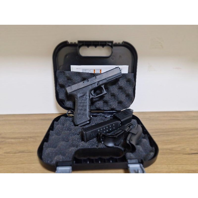 SIFIR KULLANILMAMIŞ GLOCK 17