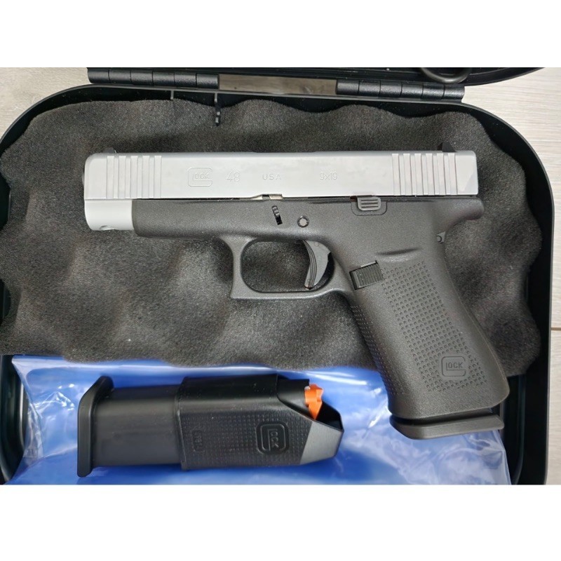 SIFIR GLOCK 48 SİLVIR GEN 5 SIFIR DENEME ATIŞI DAHİ YAPILMADI, RESİM ÇEKMEK İÇİN ÇIKARILDI