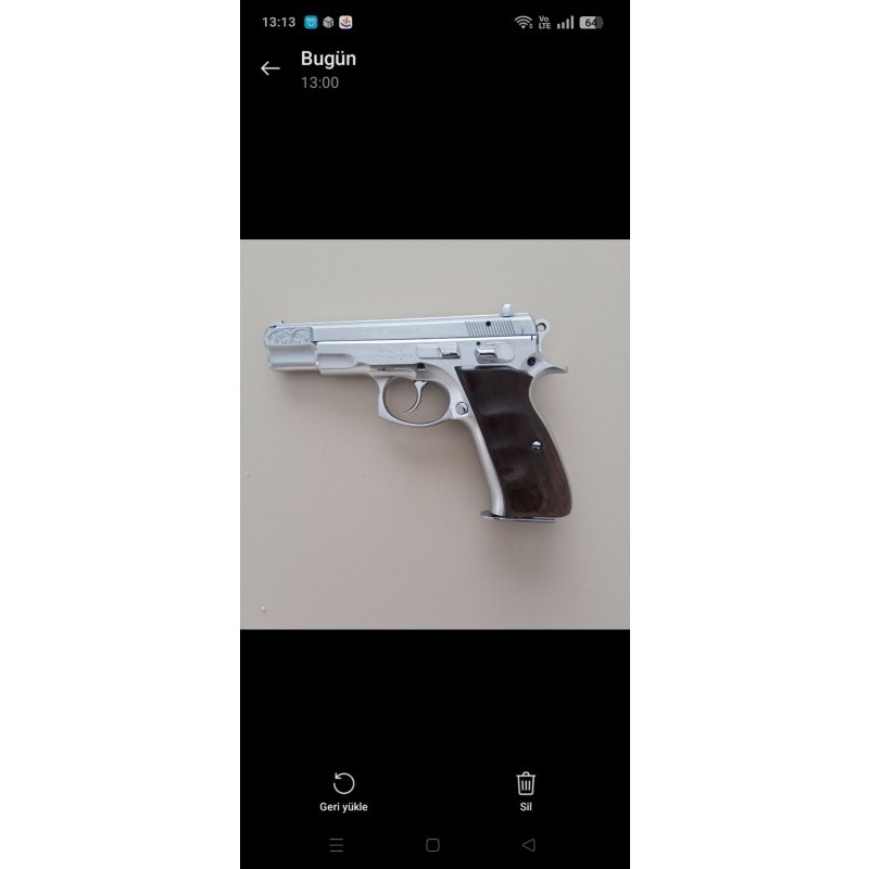 Cz