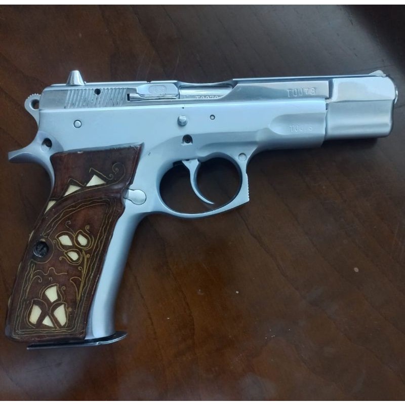 Krom kaplı CZ 75