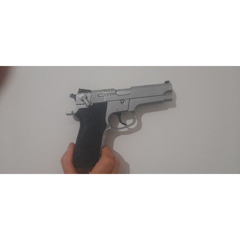 15.1 Smith wesson çok temiz