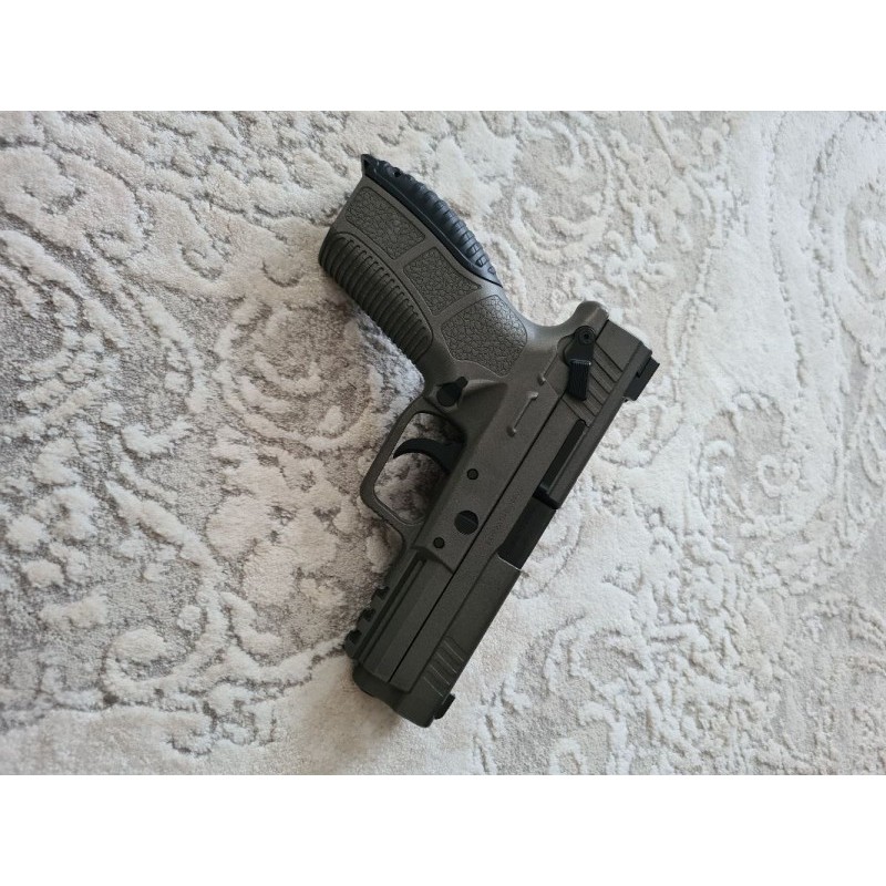 ASKERİ PERSONELDEN ZİGANA PX-9