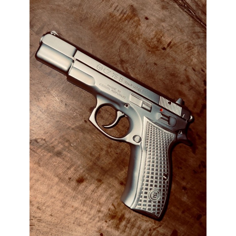 Cz75B sıfır gibi