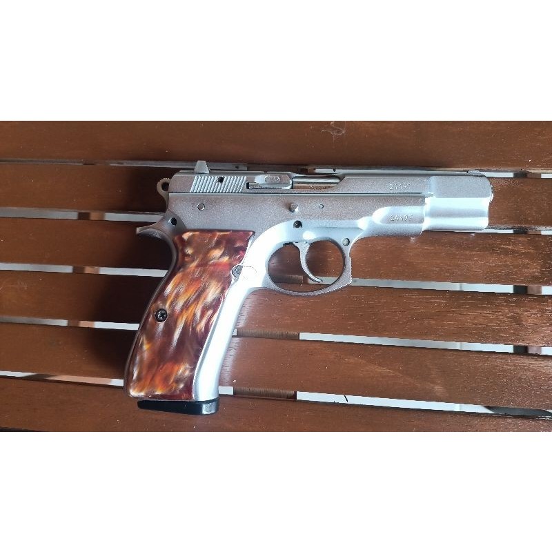 Satılık CZ 75 Emniyet mensubundan.