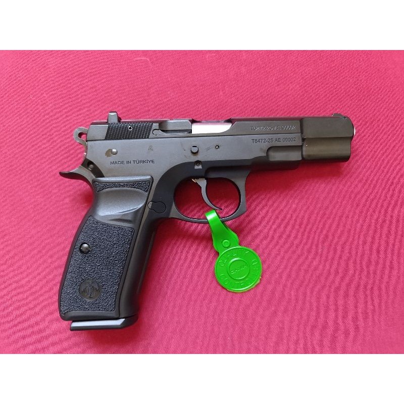 EMEKLİ EMNİYET GÖREVLİSİNDEN SIFIR KUTUSUNDA HİÇ KULLANILMAYAN 2025 MODEL CZ 75 B KLONU SİYAH KROM CANİK S 120
