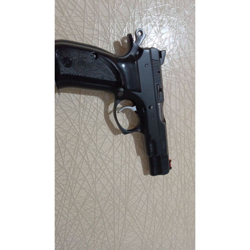 Cz75B  1995