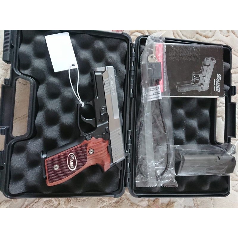 Sig Sauer P229 Two Tone 15+1