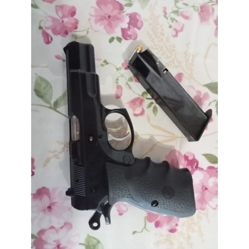 Cz75b