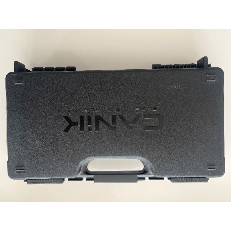 Çantasında yeni gibi