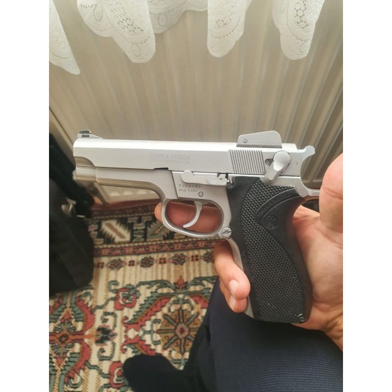 EMEKLİ ASKERDEN TEMİZ SMİTH WESSON 5906