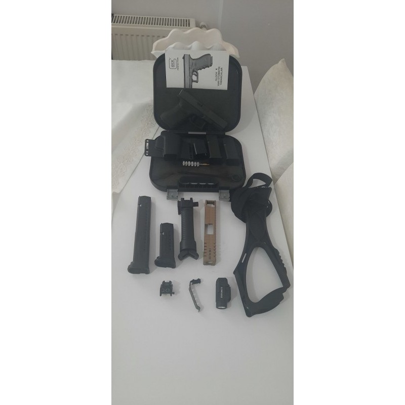 GLOCK 19   SIFIR  KUTUSUNDA   FULL AKSESUAR