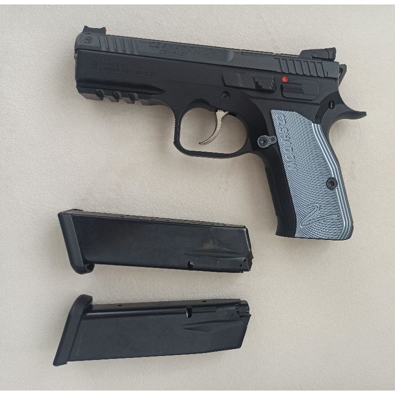 Kamu görevlisinden Cz shadow2 19+1