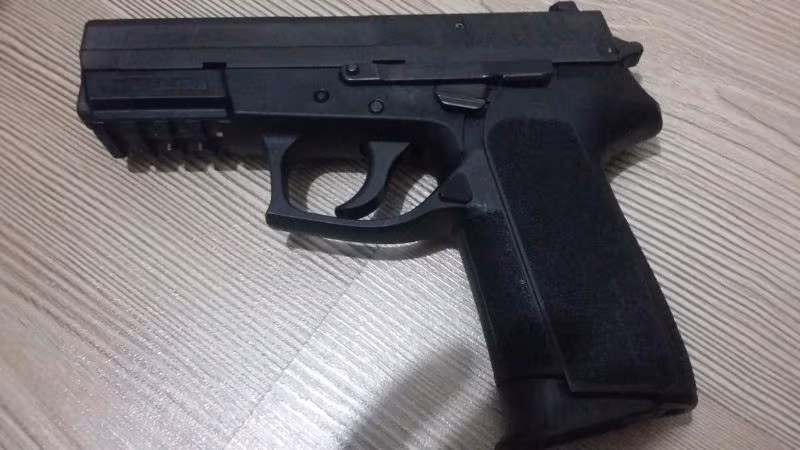 Kamu gorevlisinden sig sauer sp2022