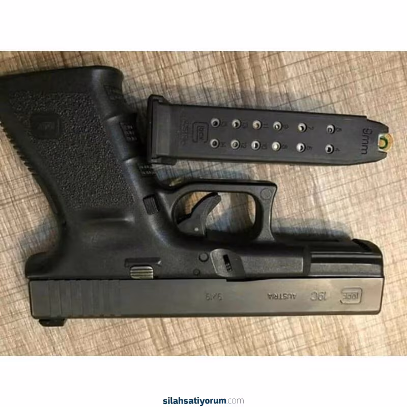Glock 19 c