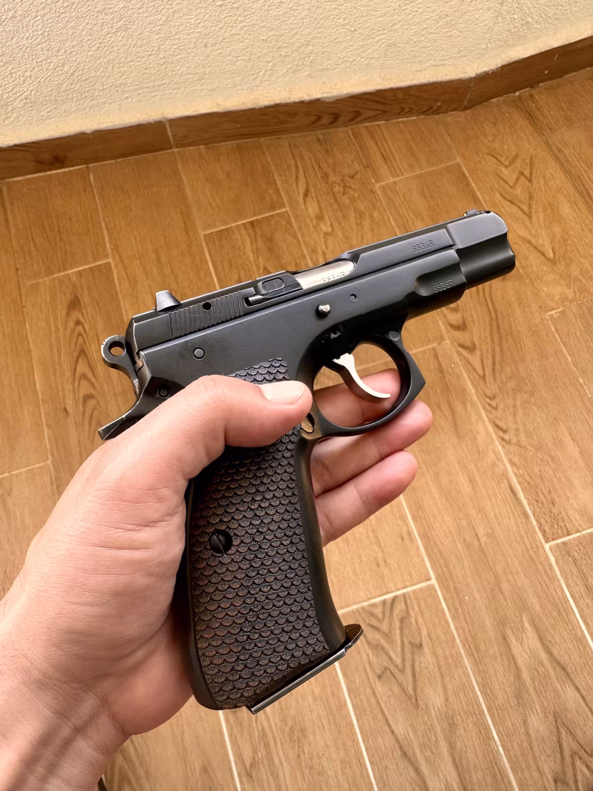 SIFIR AYARINDA CZ 75 B