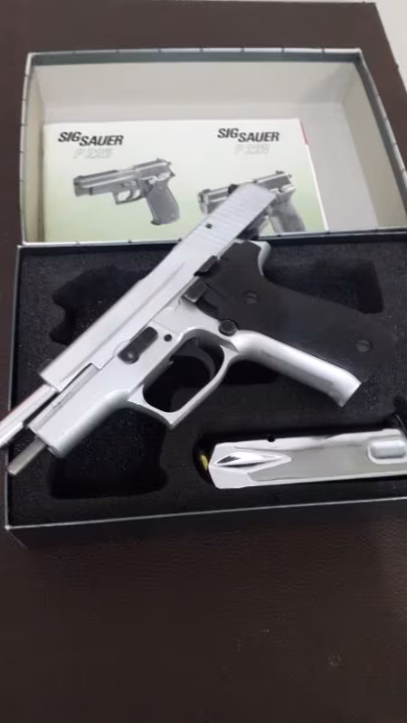 Memurdan P226