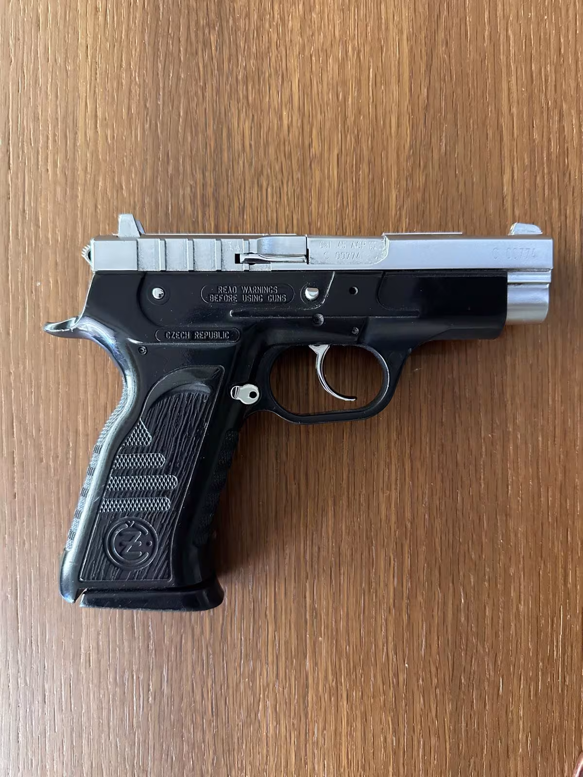 Temiz  CZ TT 45 - 45 Kalibre Tabanca