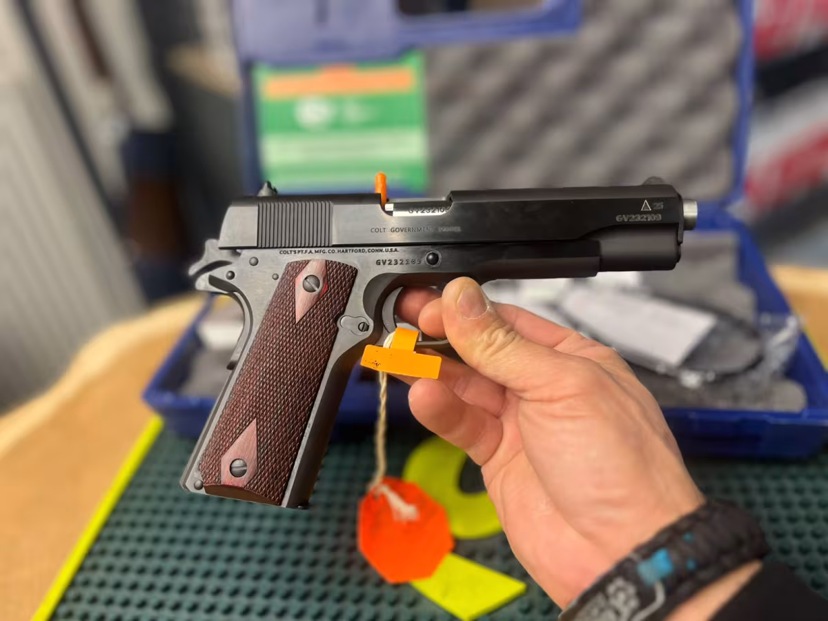 COLT 1911 CLASSIC 45 ACP