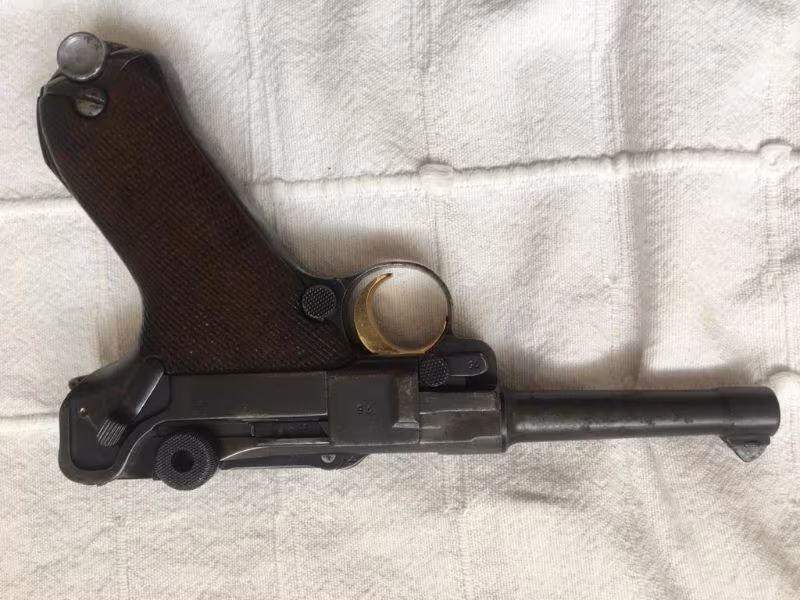 Pistol Parabellum, Luger P08
