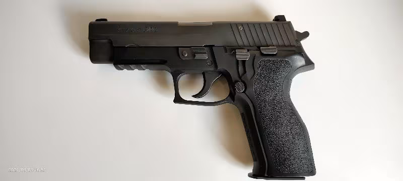 (Samet beye Opsiyonludur) SİG SAUER P 226