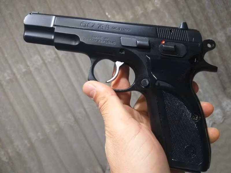 Cz75B Kusursuz Tc deki en temiz Cz