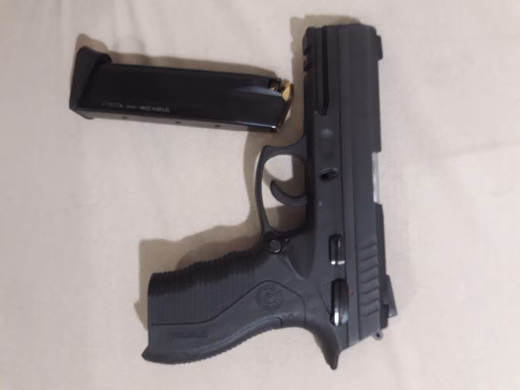 Askeri personelden temiz silah