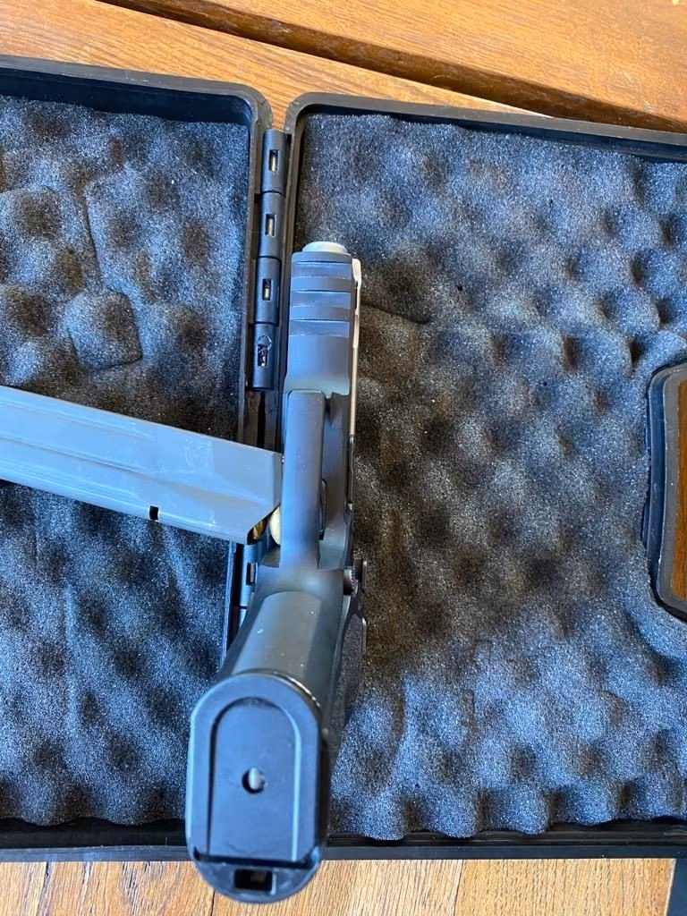 4.750 $ P229 Two Tone USA Sig Sauer