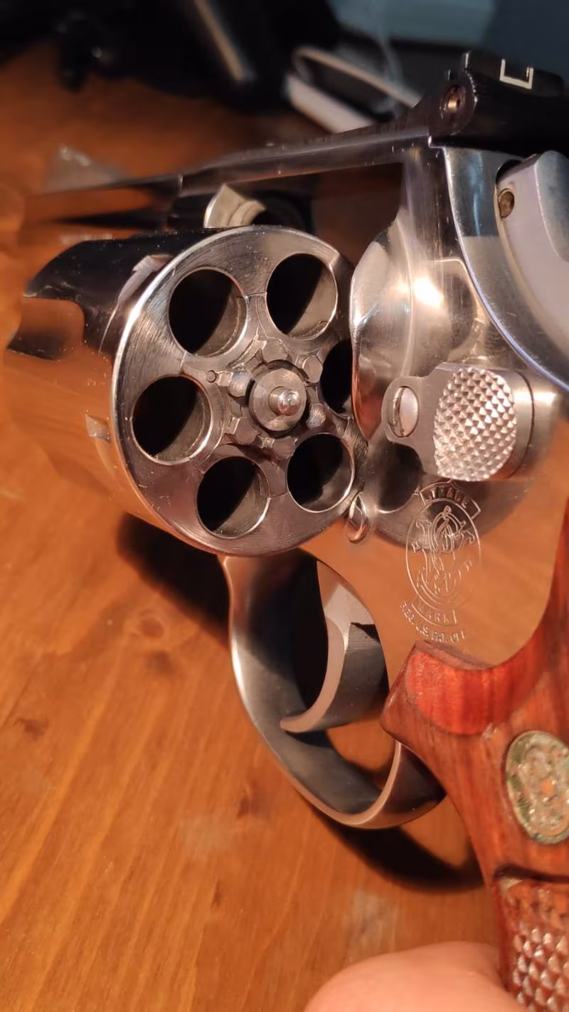 SMİTH WESSON 357 MAGNUM 4 İNCH