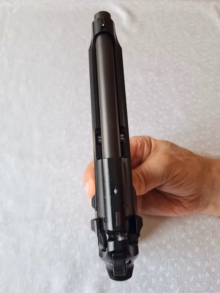 YARGI MENSUBUNDAN BERETTA 92FS (15+1) 9×19 KALİBRE