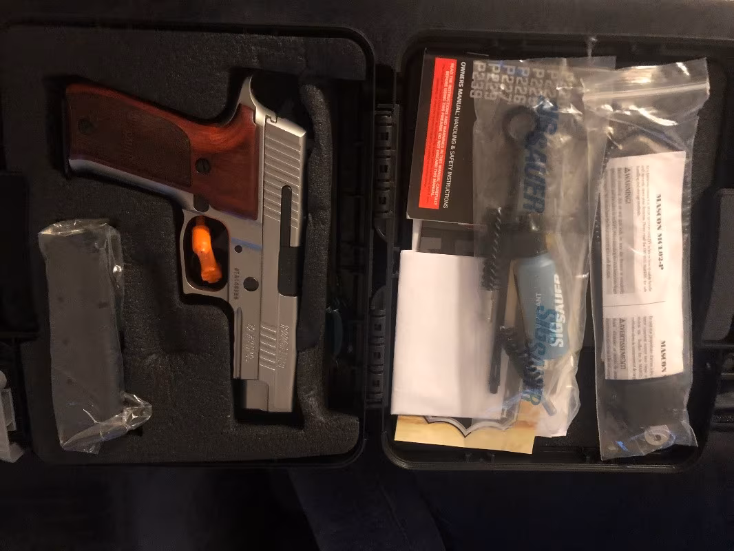 SIFIR HİÇ KULLANILMAMIŞ SİG Sauer P226 ELİTE