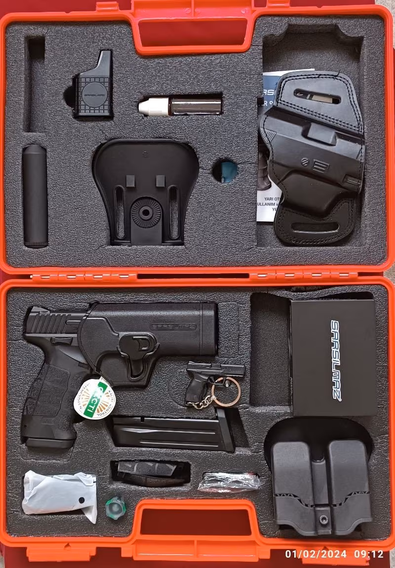 RUHSATLI SIFIR KUTUSUNDA HİÇ KULLANILMAYAN 2023 MODEL SARSILMAZ SAR 9 RD SİYAH - 17.000 TL.