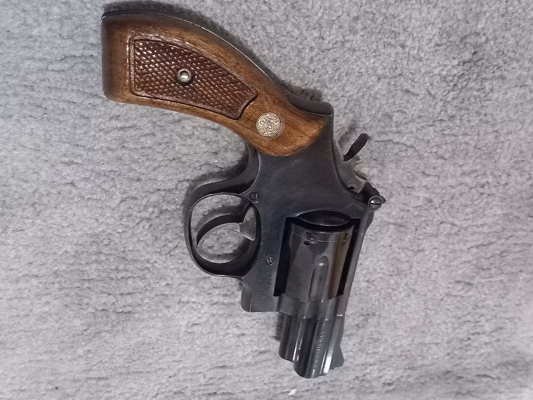 Bulundurma ruhsatlı temiz 357 magnum smith wesson