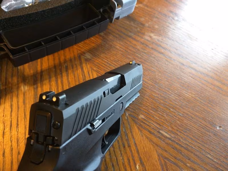 Sig Sauer P320 Compact 9mm