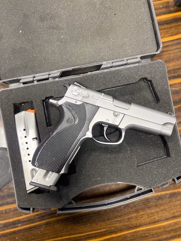 Smith wesson 5906