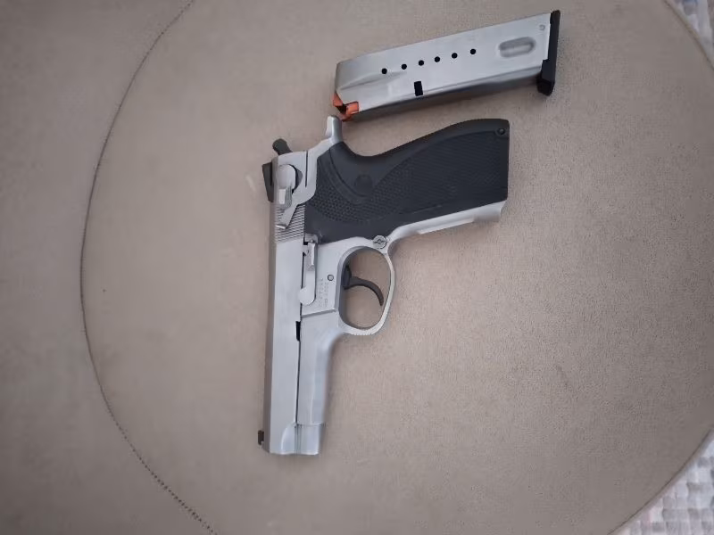 MEMURDAN TAŞIMA RUHSATLI TEMIZ SMITH WESSON 5906