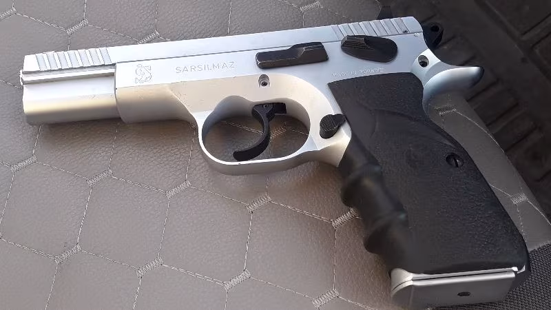 Sarsılmaz Kılınç 2000