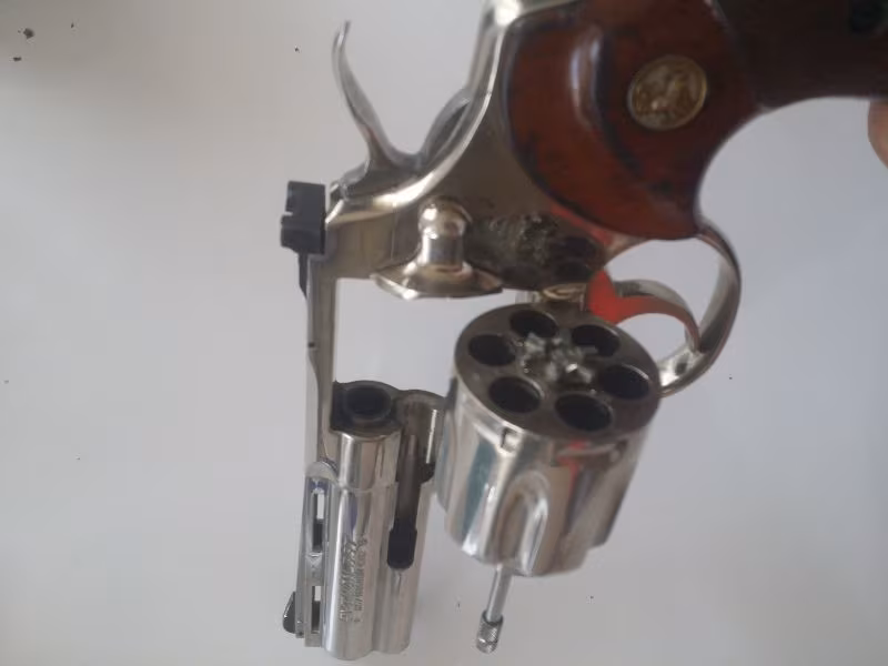 Colt 357 magnum 4"
