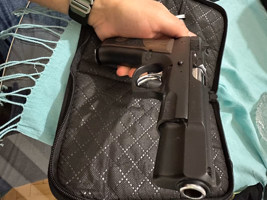 CZ 75 B