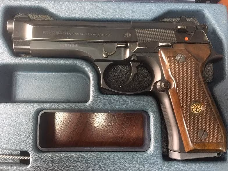 daha temizi YOK .. 92fs beretta