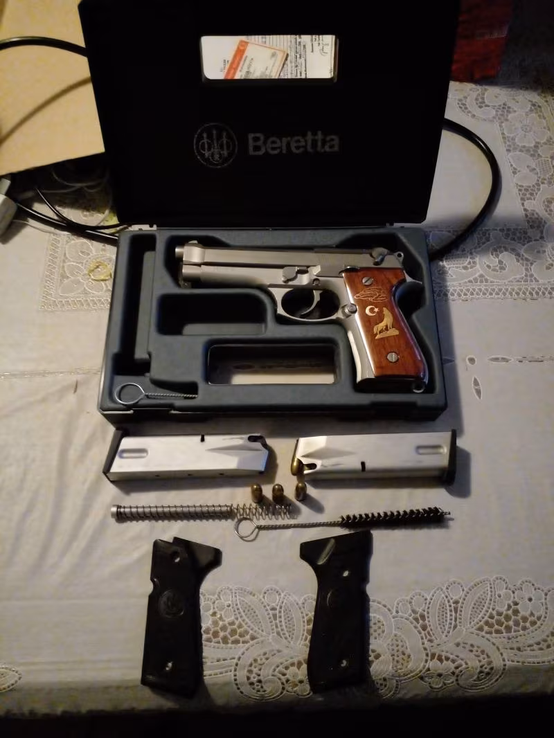 Bereta 92FS INOX