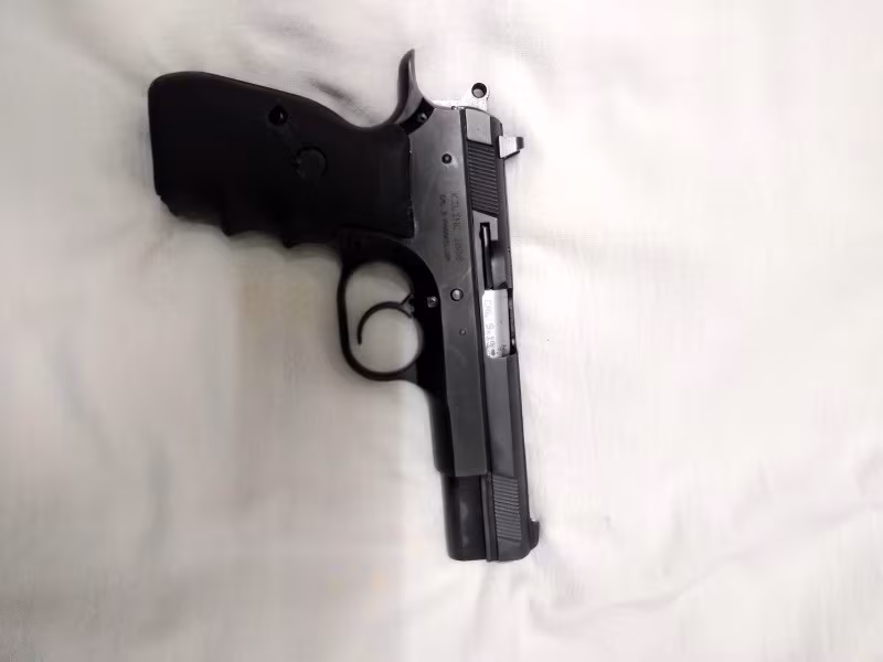 Sarsılmaz Kılınç 2000