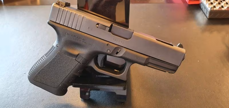 Glock 19 C 16 lı 9 mm