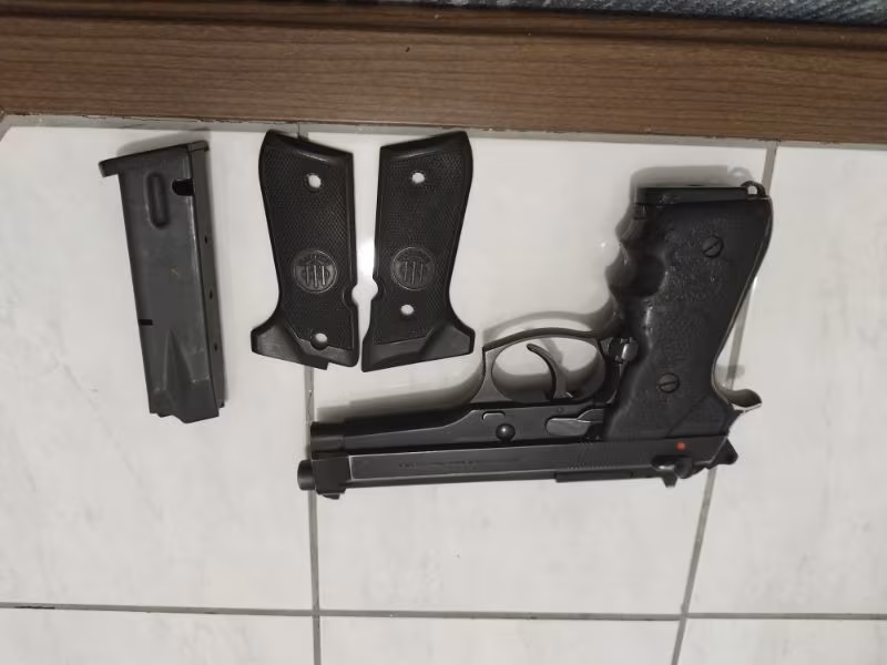 2012 üretim 9mm baretta
