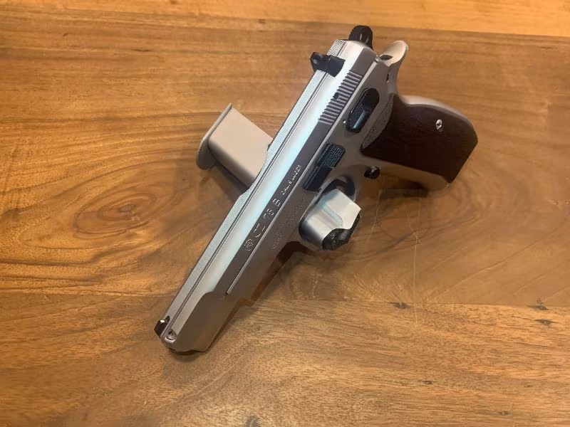 Bundan Temizi Fabrikasında (İstanbul)