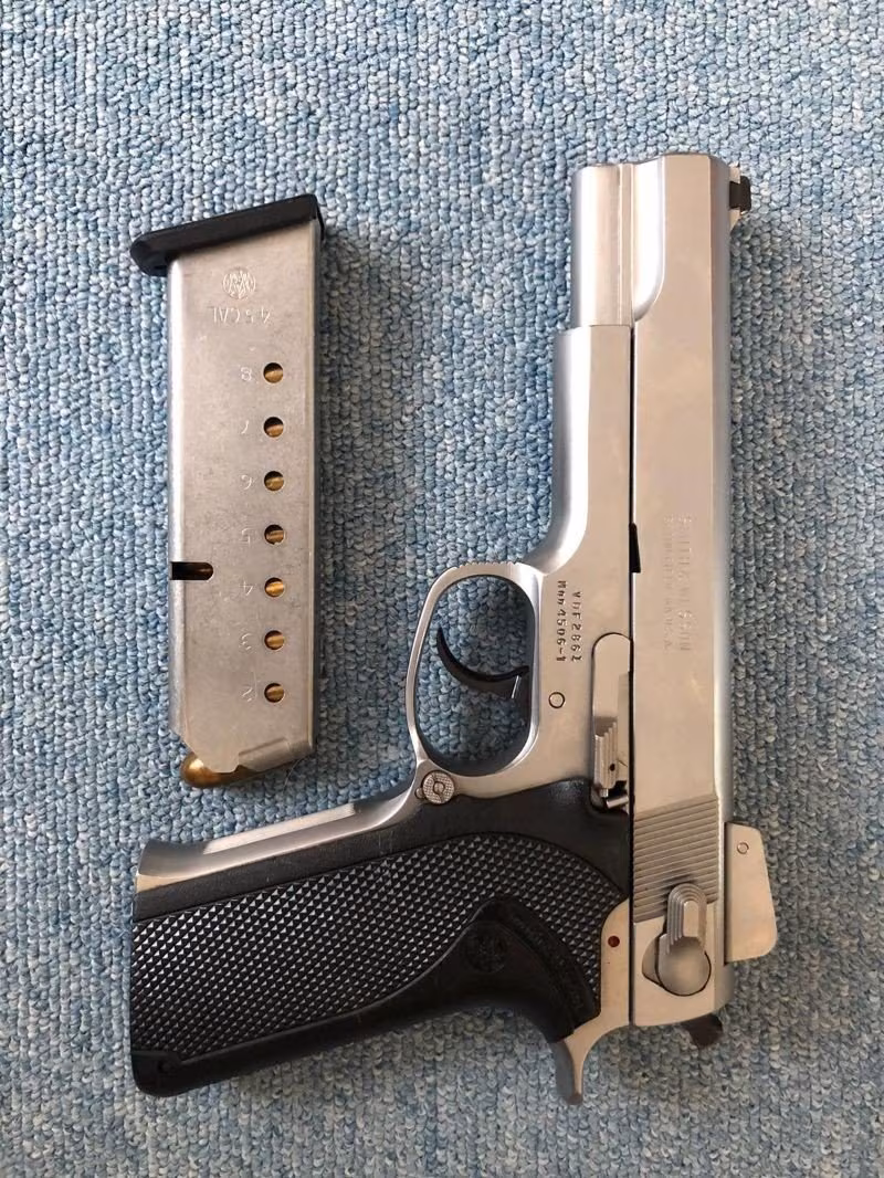 Smith & Wesson 4506-1