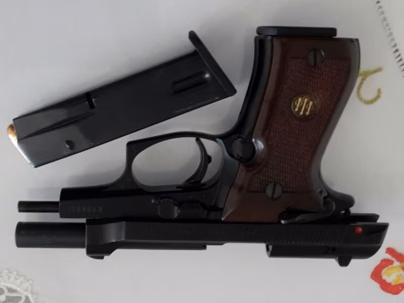 ORİJİNAL İTALYAN BERETTA 84FS  9.0 mm. 13+1